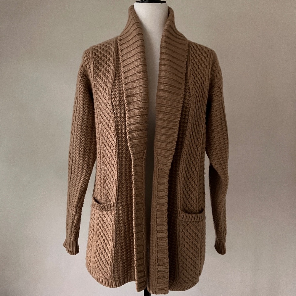 LORO PIANA 100% CASHMERE SWEATER